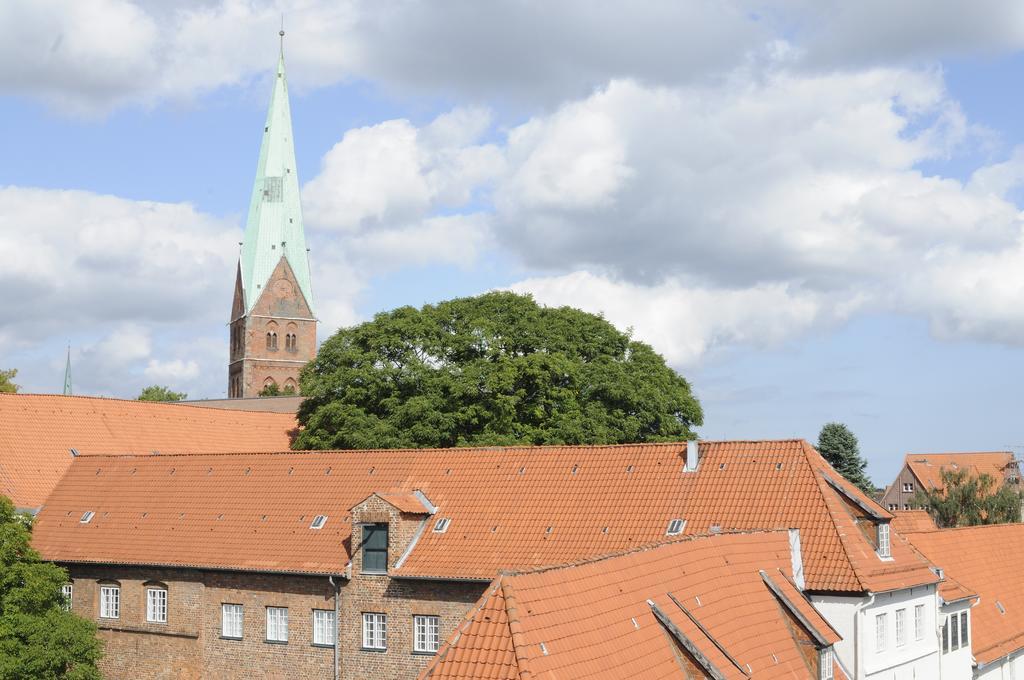 Hotel zur alten Stadtmauer Lübeck Exterior foto